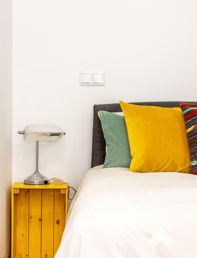 شقة Artsy Retreat In The Heart Of بورتو المظهر الخارجي الصورة